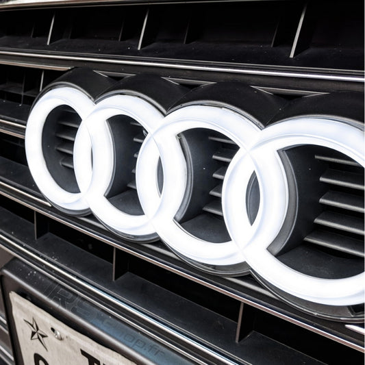 Illuminated Audi Avant LED Logo