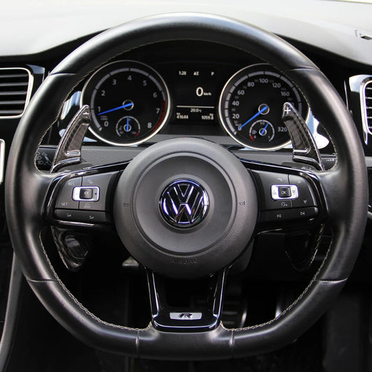Palettes Volant VW Golf 7 Carbone