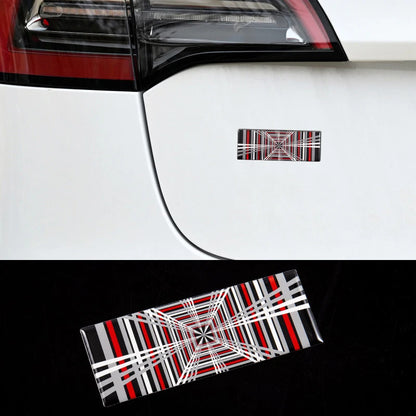 Tesla logo PLAID