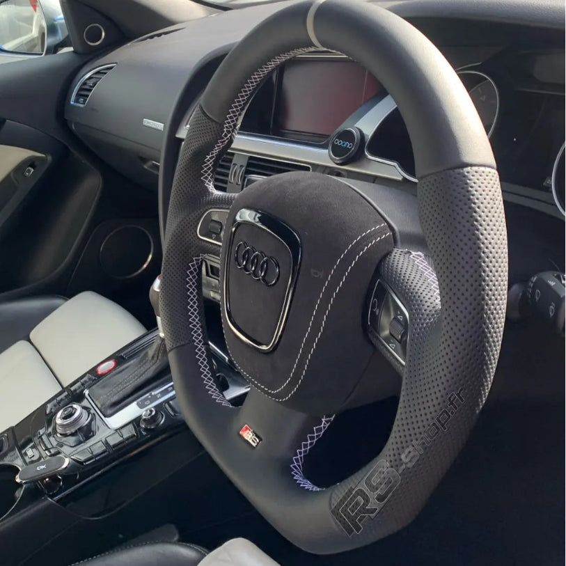 Audi A3 8P / A4 B7 Steering Wheel