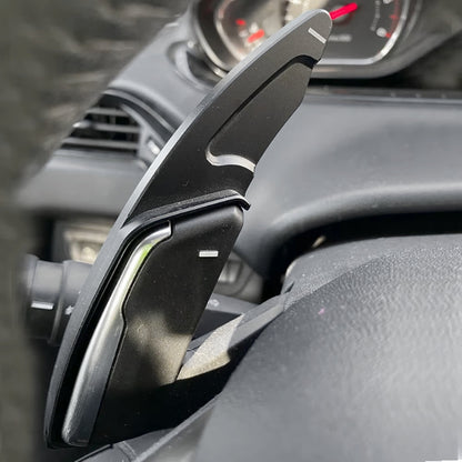 VW Golf 8 Aluminium-Lenkrad-Schaltwippen
